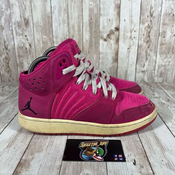 JORDAN SNEAKER - kids 5.5 Womens 7 - Picture 1 of 8